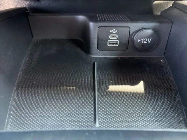 Ford Escape photo 51