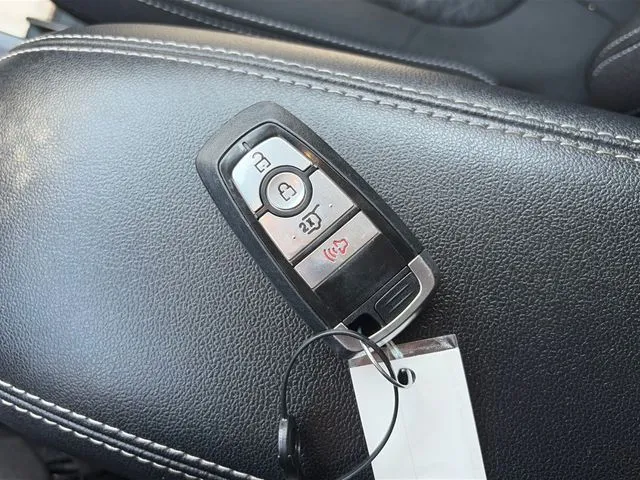 Ford Escape photo 48