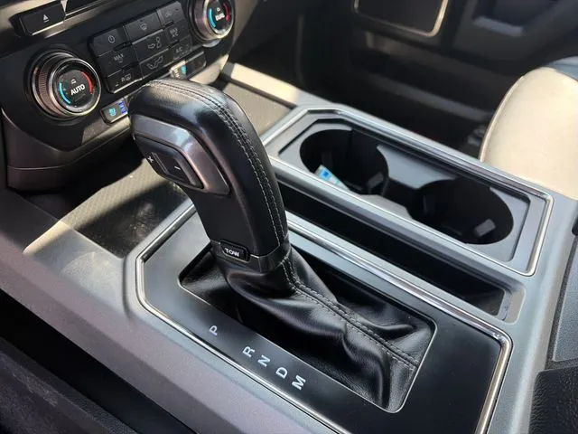 Ford F-150 photo 36