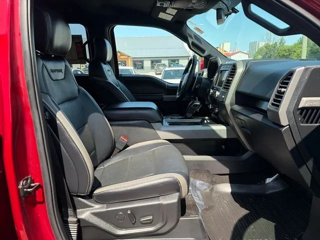 Ford F-150 photo 24