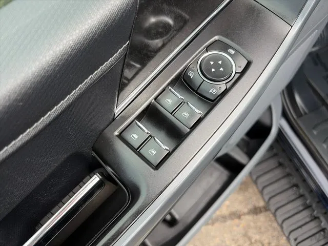 Ford F-150 photo 27