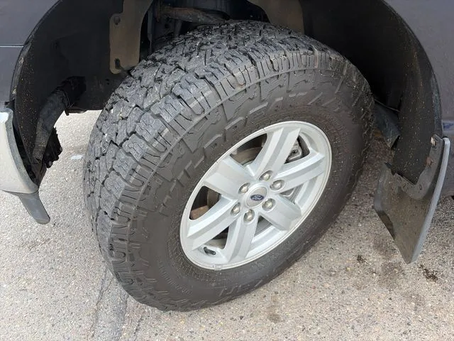 Ford F-150 photo 18