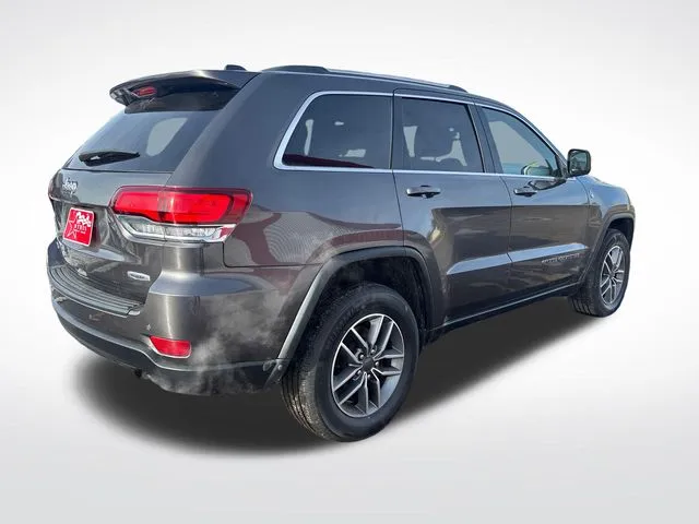 Jeep Grand Cherokee photo 8