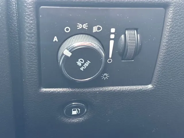 Jeep Grand Cherokee photo 56