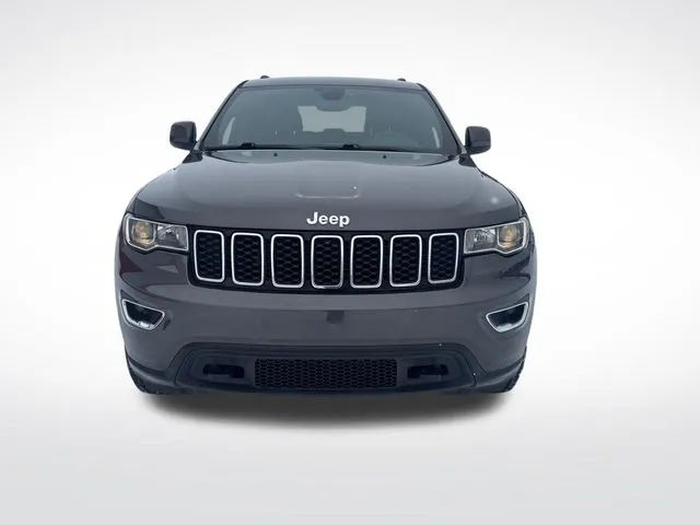 Jeep Grand Cherokee photo 2