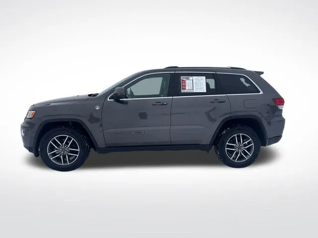 Jeep Grand Cherokee photo 3
