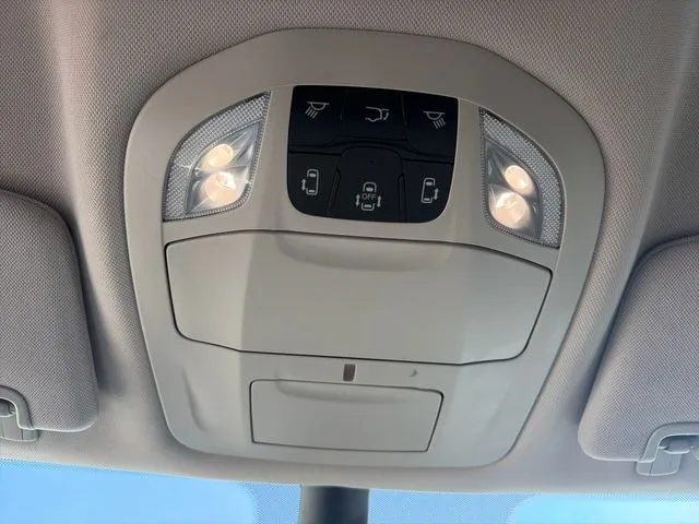 Chrysler Voyager photo 55