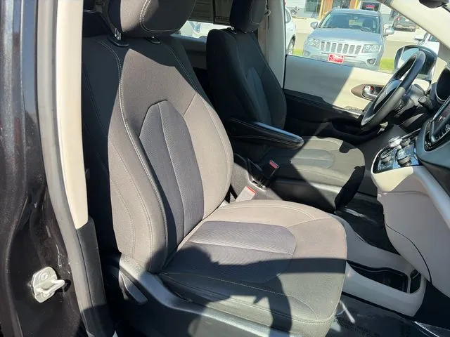 Chrysler Voyager photo 37