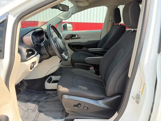 Chrysler Voyager photo 22