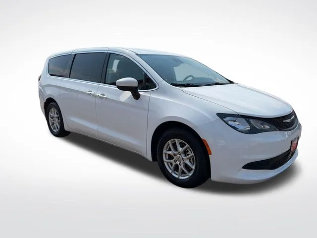 Chrysler Voyager photo 10