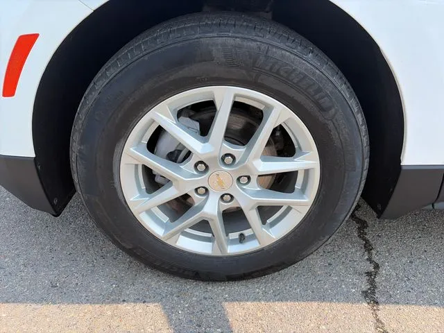 Chevrolet Equinox photo 11