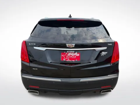 More photos of 2018 Cadillac XT5 Luxury at Nyhus Family Sales, MN