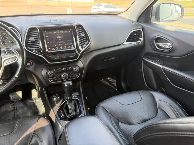 Jeep Cherokee photo 34