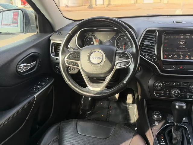 Jeep Cherokee photo 31