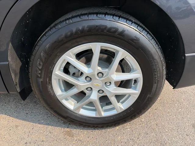 Chevrolet Equinox photo 14