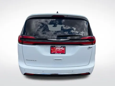 More photos of 2024 Chrysler Pacifica Touring L at Nyhus Family Sales, MN