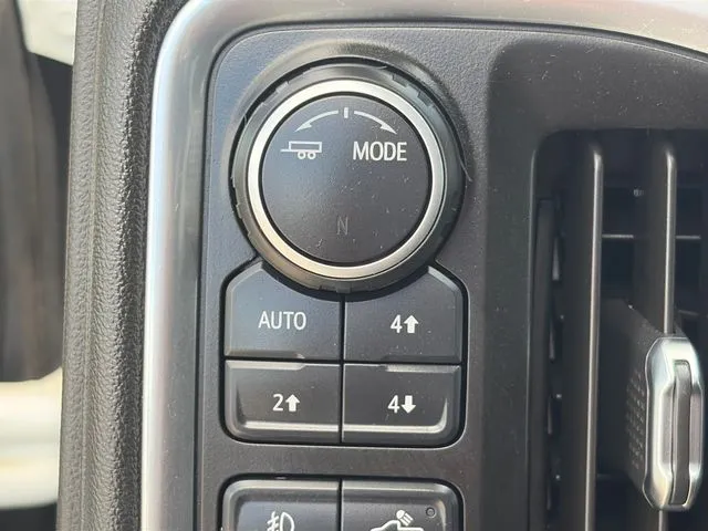 Chevrolet Silverado photo 38