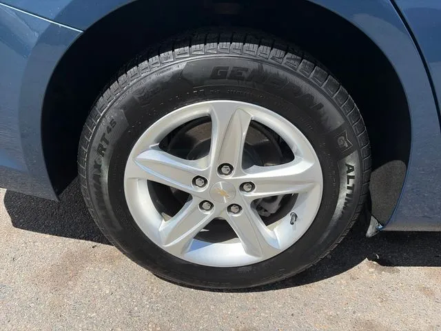 Chevrolet Malibu photo 15