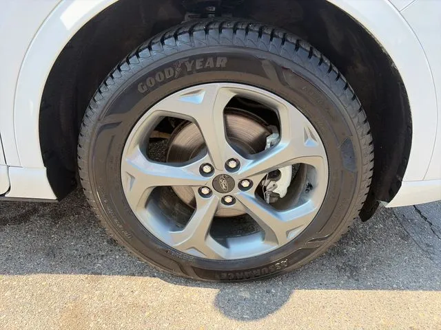 Ford Escape photo 14