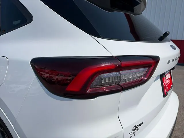 Ford Escape photo 20