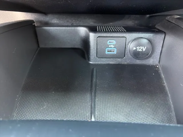 Ford Escape photo 55
