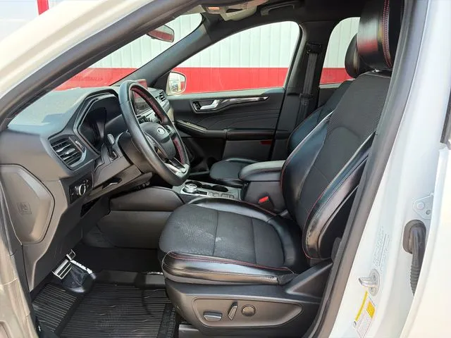 Ford Escape photo 22