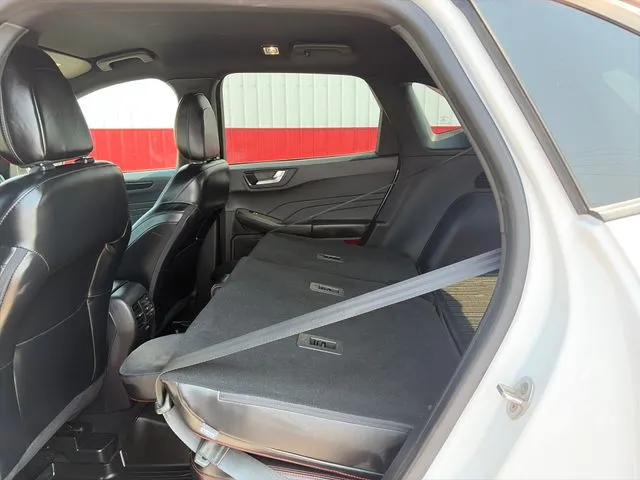 Ford Escape photo 40