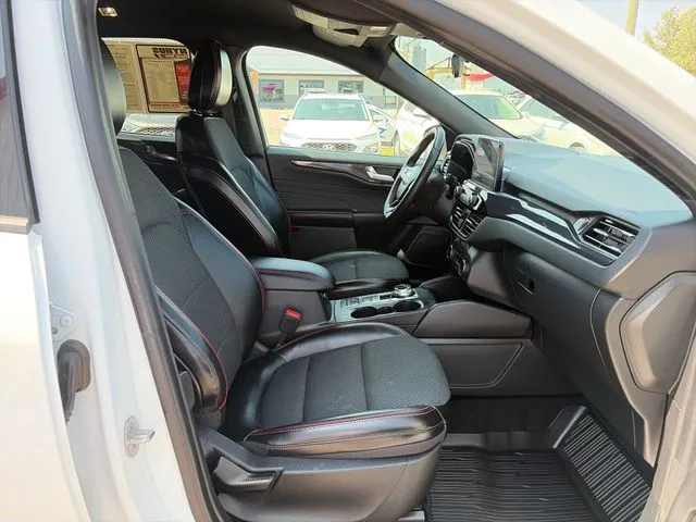 Ford Escape photo 23