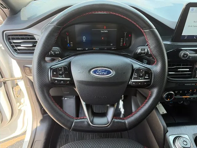 Ford Escape photo 28
