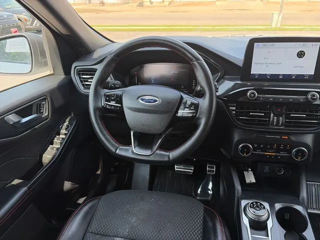 Ford Escape photo 30
