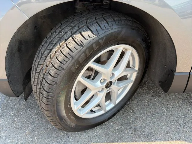 Ford Edge photo 18