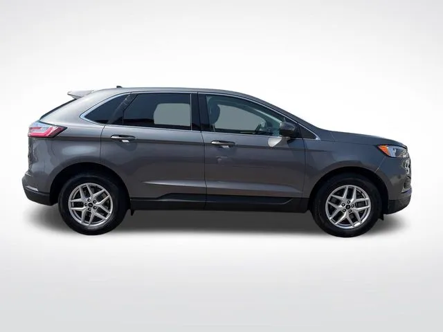 Ford Edge photo 10