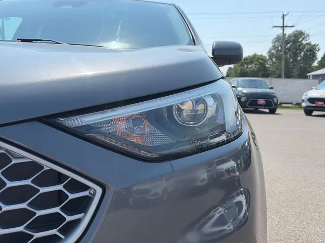 Ford Edge photo 19