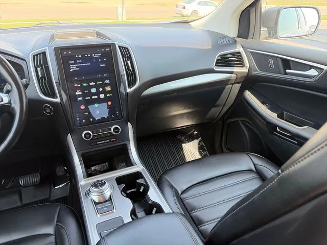 Ford Edge photo 34