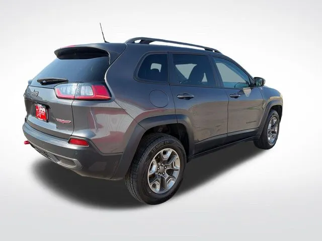 Jeep Cherokee photo 8