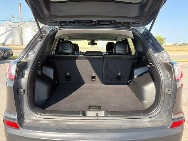 Jeep Cherokee photo 43