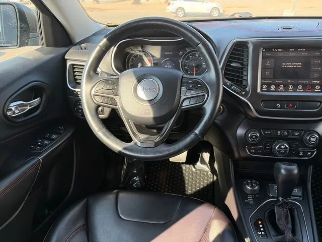 Jeep Cherokee photo 30