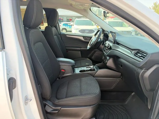 Ford Escape photo 23