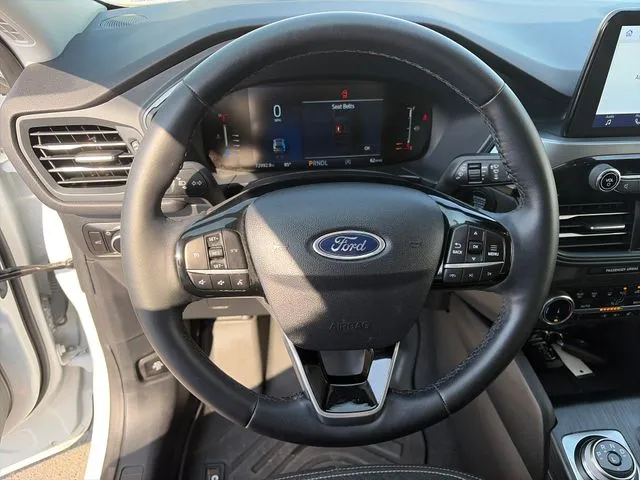 Ford Escape photo 28