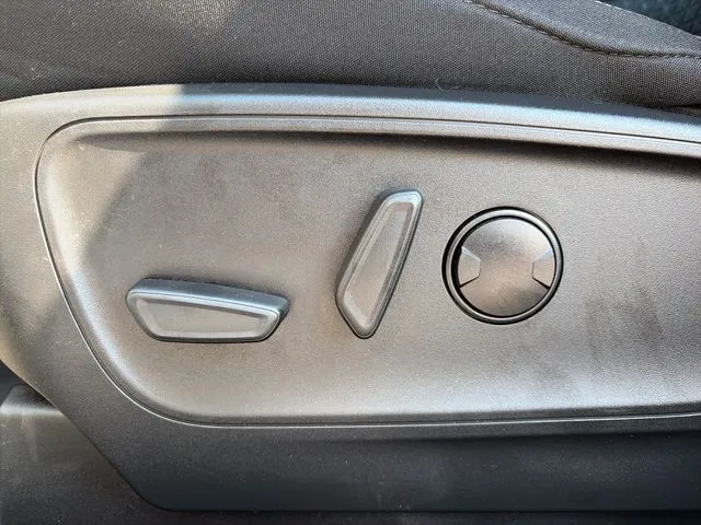Ford Escape photo 27