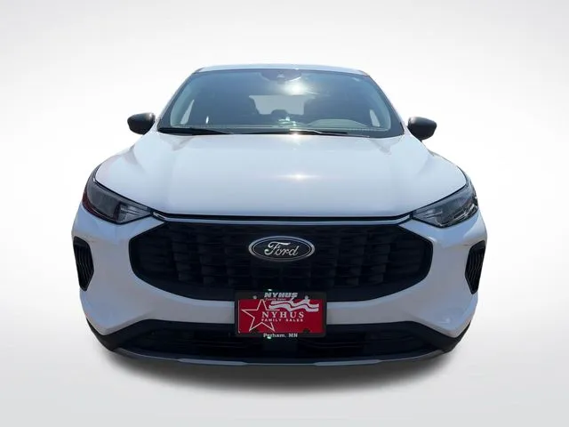 Ford Escape photo 2