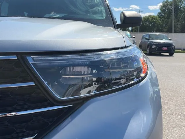 Ford Explorer photo 19