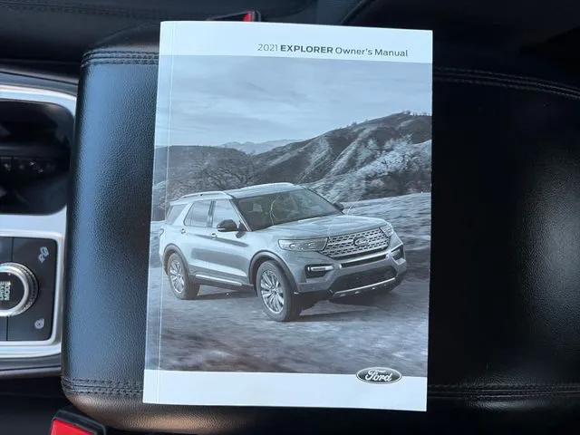 Ford Explorer photo 39