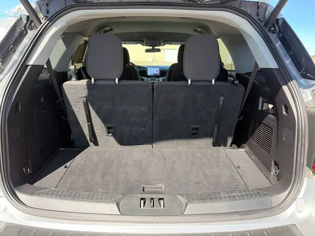 Ford Explorer photo 44