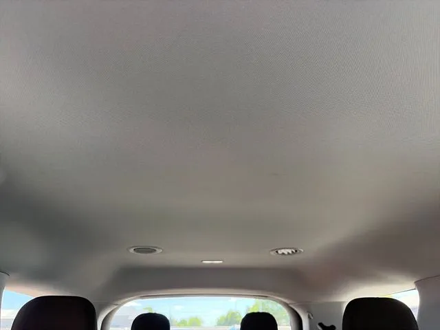 Ford Explorer photo 25