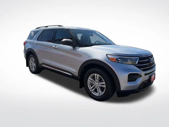 Ford Explorer photo 11