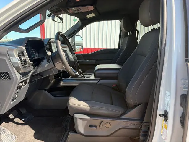 Ford F-150 photo 23