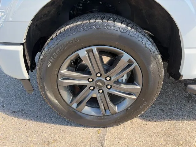 Ford F-150 photo 13