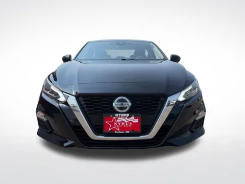 Another view of 2021 Nissan Altima 2.5 SV for sale in Perham, MN at Nyhus Family Sales