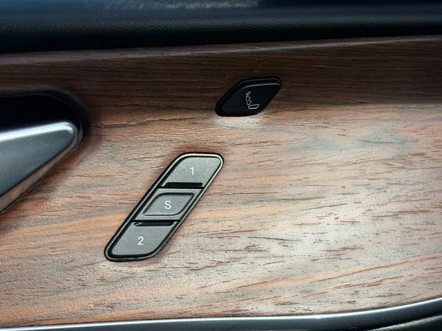 Jeep Grand Cherokee photo 54